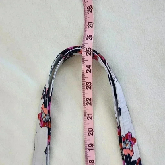 Vera Bradley Crossbody Bag Floral Quilted Lightweight Travel Purse - Picture 7 of 8